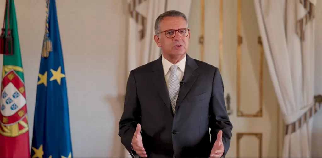 Seguro considera imprescindível seguro considera “imprescindível” aprovação de orçamento da ue até final do ano 2026 seguro considera imprescind vel aprova amento final ano seguro considera imprescindível o presidente da república fez votos, esta quinta-feira, 15 de outubro, para que o conselho europeu que decorre em... Iustitia. Bg seguro considera “imprescindível” aprovação de orçamento da ue até final do ano 2026 2026-10-15 18:35:08 justiça - iustitia. Bg seguro considera imprescindível