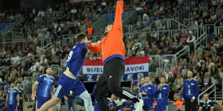 Senzacija u areni rukometaši zagreba vratili se iz ponora i srušili supermoćni i bogati psg! 2026 - pravda - iustitia. Bg Senzacija u areni rukometaši zagreba vratili se iz ponora i srušili supermoćni i bogati psg! 2026