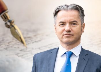 Slovenija med zdravo pametjo in levičarsko propagando 2026