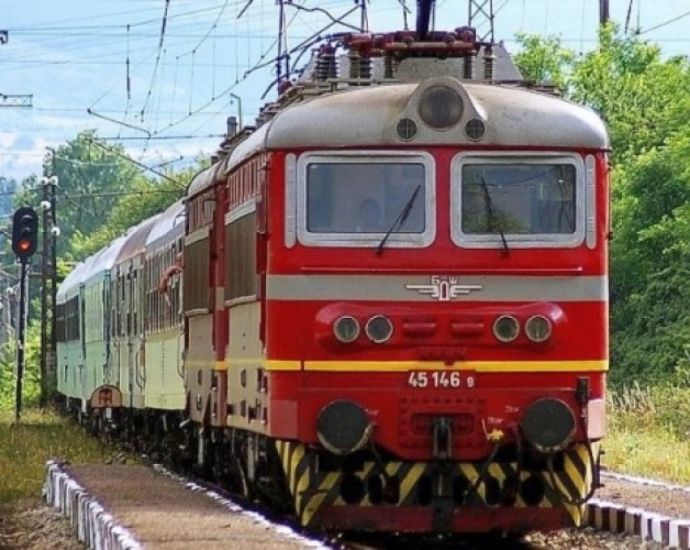 Спряха влаковете заради теч на газ на гарата в карлово, влакът за бургас закъснява 2026 - юстиция Img