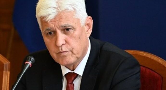 Стоянов за резолюцията на еп: политическа атака към кабинета от "сглобка 2" 2026 - юстиция Стоянов за резолюцията на еп: политическа атака към кабинета от "сглобка 2" 2026
