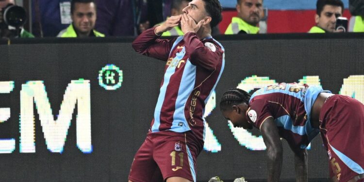 Trabzonsporlu futbolcular beşiktaş maçının ardından konuştular! 'galibiyetten emindik' 2026 - adalet - iustitia. Bg Trabzonsporlu futbolcular beşiktaş maçının ardından konuştular! 'galibiyetten emindik' 2026