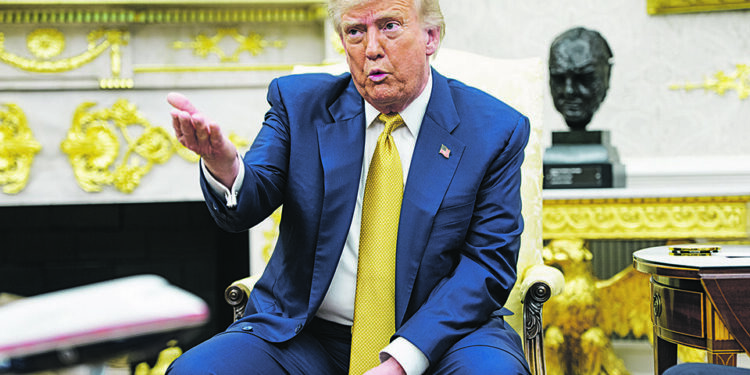 Trump apoia-se na economia para tentar reverter sondagens desfavoráveis 2026 - justiça - iustitia. Bg Trump apoia-se na economia para tentar reverter sondagens desfavoráveis 2026