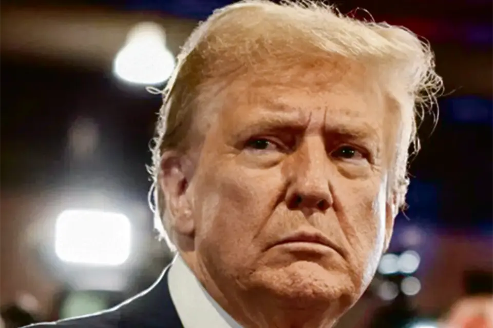 Departamento do trabalho trump restringe microsoft e outras big techs de contratar estrangeiros via green card 2026 trump restringe microsoft outras big techs contratar es departamento do trabalho o governo de donald trump suspendeu nesta quinta-feira (8) alguns pedidos de green card feitos pela microsoft, adobe... Iustitia. Bg trump restringe microsoft e outras big techs de contratar estrangeiros via green card 2026 2026-10-09 17:35:50 justiça - iustitia. Bg departamento do trabalho