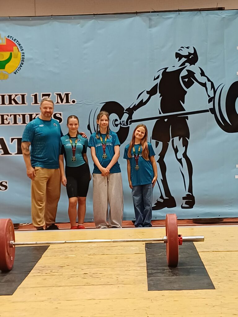 Trys gargždų sunkiaatletės trys gargždų sunkiaatletės – lietuvos u17 vicečempionės 2026 trys garg sunkiaatlet lietuvos u17 vice empion 2026 6 trys gargždų sunkiaatletės iustitia. Bg panevėžyje rugsėjo 25–26 d. Vyko lietuvos jaunių u17 merginų ir vaikinų sunkiosios atletikos čempionato finalinės varžybos. Sėkmingai jose pasirodė gargždų sporto centro... Trys gargždų sunkiaatletės – lietuvos u17 vicečempionės 2026 2026-09-29 11:27:58 teisingumas - iustitia. Bg trys gargždų sunkiaatletės