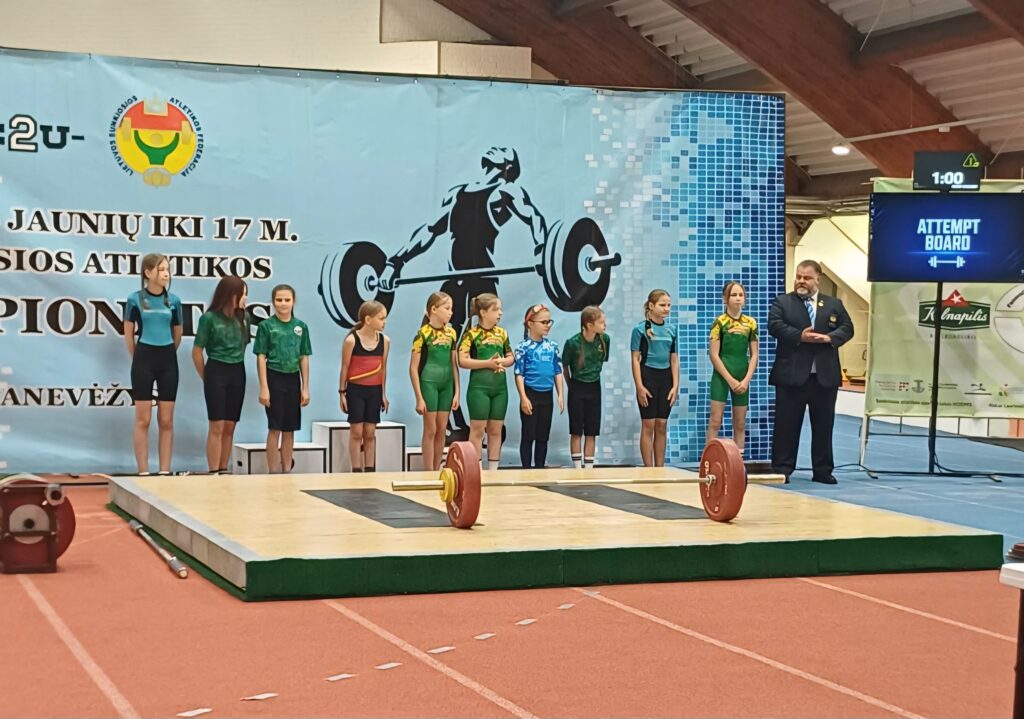 Trys gargždų sunkiaatletės trys gargždų sunkiaatletės – lietuvos u17 vicečempionės 2026 trys garg sunkiaatlet lietuvos u17 vice empion 2026 8 trys gargždų sunkiaatletės iustitia. Bg panevėžyje rugsėjo 25–26 d. Vyko lietuvos jaunių u17 merginų ir vaikinų sunkiosios atletikos čempionato finalinės varžybos. Sėkmingai jose pasirodė gargždų sporto centro... Trys gargždų sunkiaatletės – lietuvos u17 vicečempionės 2026 2026-09-29 11:27:58 teisingumas - iustitia. Bg trys gargždų sunkiaatletės