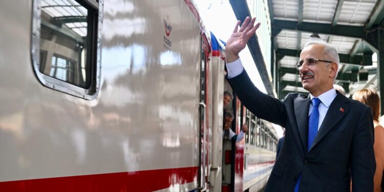 Turistik doğu ekspresi’nde bilet satışları yarın başlıyor! İlk sefer belli oldu! 2026 - adalet - iustitia. Bg Turistik doğu ekspresi’nde bilet satışları yarın başlıyor! İlk sefer belli oldu! 2026