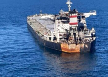 Ударен от дрон край одеса: изоставен кораб дрейфува към българия 2026