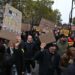 Vaga de protestos na europa. Em frança já foram detidas 135 pessoas 2026