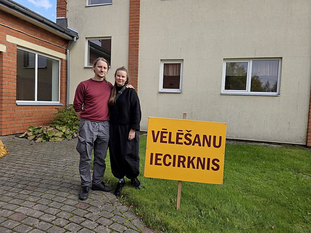Politisko spēku vajadzību redzējumos tik atšķirīgie vēlētāji 2026 vajadz redz jumos tik gie 2026 6 politisko spēku cik saulaina izvērtās 15. Saeimas vēlēšanu norises diena, tik labdabīgā noskaņojumā pie cēsu novada iecirkņiem... Iustitia. Bg vajadzību redzējumos tik atšķirīgie vēlētāji 2026 2026-10-06 21:31:00 taisnīgums - iustitia. Bg politisko spēku