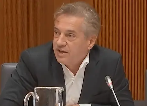 (VIDEO) Poglejte te grožnje Roberta Goloba: išče storilce za genocid kar med Slovenci! 2026