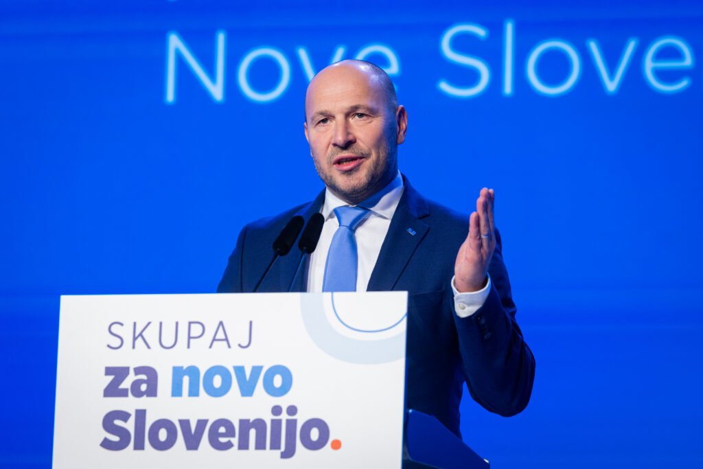 Vrtovec na programskem kongresu nsi: prejšnja vlada je želela poteptati našo kulturo, naše vrednote, naš način življenja 2026 - pravosodje - iustitia. Bg Našo kulturo naše vrtovec na programskem kongresu nsi: prejšnja vlada je želela poteptati našo kulturo, naše vrednote, naš način življenja 2026 vrtovec programskem kongresu nsi prej nja vlada elela p našo kulturo naše piše: sta, g. B. Predsednik nsi jernej vrtovec je na programskem kongresu zarisal vizijo slovenije do leta 2030.... Iustitia. Bg vrtovec na programskem kongresu nsi: prejšnja vlada je želela poteptati našo kulturo, naše vrednote, naš način življenja 2026 2026-10-03 15:11:38 pravosodje - iustitia. Bg našo kulturo naše