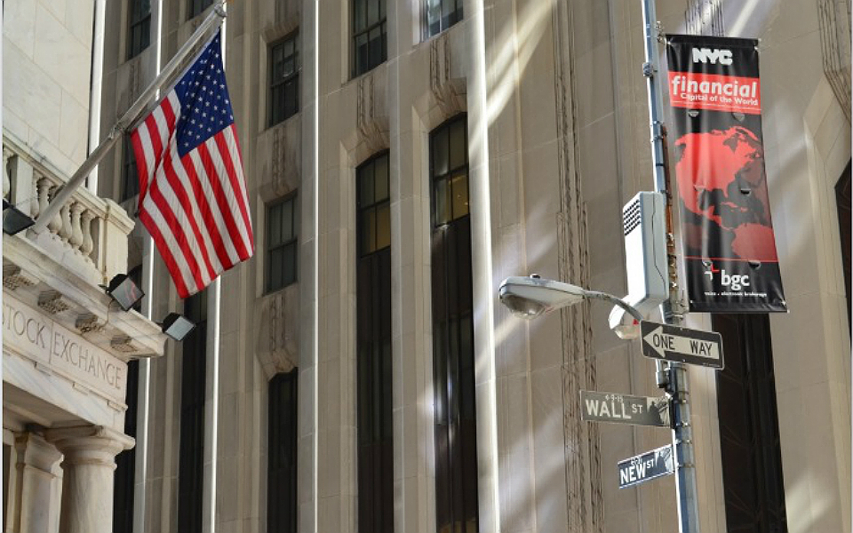 Wall street sobe com dados do emprego a afastarem subida dos juros pela fed em outubro 2026 - justiça - iustitia. Bg Subida dos juros wall street sobe com dados do emprego a afastarem subida dos juros pela fed em outubro 2026 wall street sobe com dados emprego afastarem subida dos subida dos juros as principais praças norte-americanas arrancaram a última sessão da semana em alta, depois de os dados sobre o... Iustitia. Bg wall street sobe com dados do emprego a afastarem subida dos juros pela fed em outubro 2026 2026-10-02 14:49:55 justiça - iustitia. Bg subida dos juros