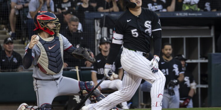 White Sox put on worst performance in weeks, in front of first home playoff crowd in years 2026