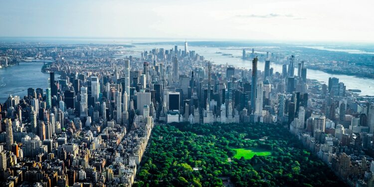 Woke ideologija poskrbela tudi za strogo prepoved lepe turistične tradicije v new yorku 2026