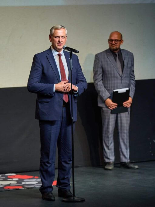 Xxx interrampa prasidėjo xxx interrampa prasidėjo 2026 xxx interrampa prasid 2026 1 xxx interrampa prasidėjo iustitia. Bg gimtasis rokiškis
festivalis skiriamas jo sumanytojo ir iniciatoriaus, ilgus metus buvusio ir pagrindiniu festivalio varikliu, režisieriaus jono korenkos atminimui. Tai buvo... Xxx interrampa prasidėjo 2026 2026-10-16 11:46:16 teisingumas - iustitia. Bg xxx interrampa prasidėjo