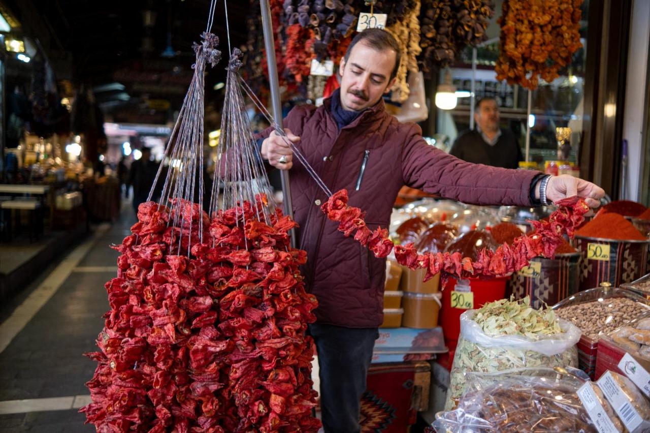 Kültür yolu festivali gastroantep düzenlenen törenle başladı 2026 - adalet - iustitia. Bg Kültür yolu kültür yolu festivali gastroantep düzenlenen törenle başladı 2026 yolu festivali gastroantep zenlenen renle lad 2026 2 kültür yolu gazi şehrin uluslararası yüzü olan gastroantep, kültür yolu festivali ile birlikte 9 gün boyunca 7’den 70’e tüm... Iustitia. Bg kültür yolu festivali gastroantep düzenlenen törenle başladı 2026 2026-10-04 00:05:00 adalet - iustitia. Bg kültür yolu