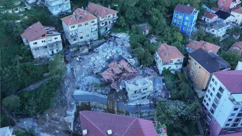 Zonguldak'ta bina çökmesi soruşturmasında 3 tutuklama 2026 - adalet - iustitia. Bg Zonguldak'ta bina çökmesi zonguldak'ta bina çökmesi soruşturmasında 3 tutuklama 2026 zonguldak bina kmesi soru turmas nda tutuklama 2026 zonguldak'ta bina çökmesi haber merkezi zonguldak'ta yıkım çalışması sırasında çöken binada bir kişinin yaşamını yitirdiği, bir kişinin... Iustitia. Bg zonguldak'ta bina çökmesi soruşturmasında 3 tutuklama 2026 2026-10-23 18:46:41 adalet - iustitia. Bg zonguldak'ta bina çökmesi